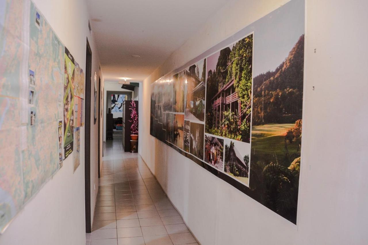 Spot On 89886 Backpacker'S Stay Services Kuching Dış mekan fotoğraf