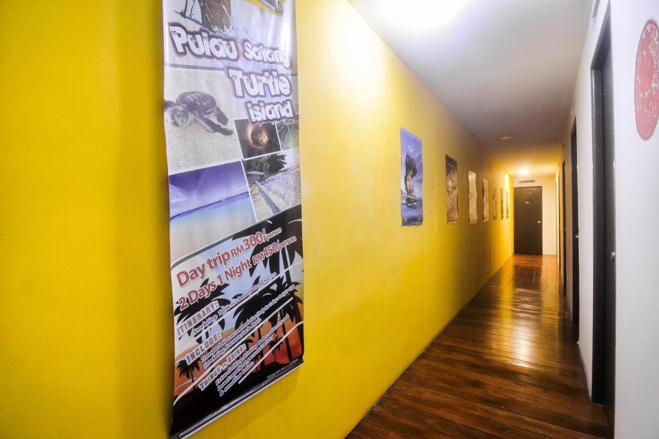 Spot On 89886 Backpacker'S Stay Services Kuching Dış mekan fotoğraf