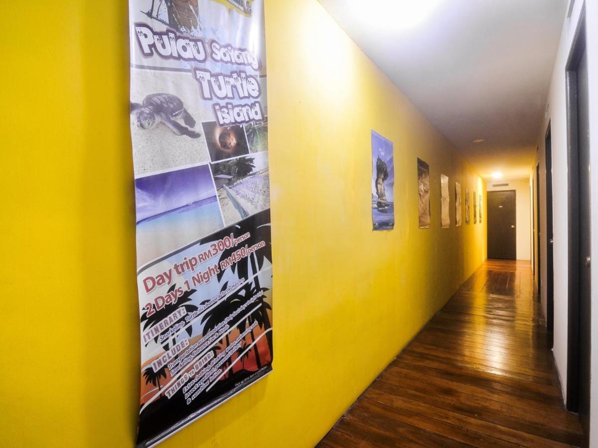 Spot On 89886 Backpacker'S Stay Services Kuching Dış mekan fotoğraf